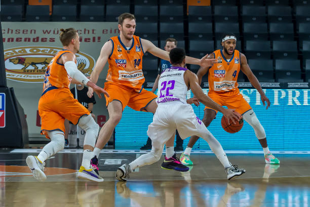 转会决策机 转会决策机