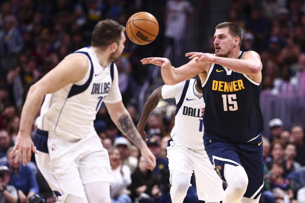 背后的辛勤 背后的辛勤